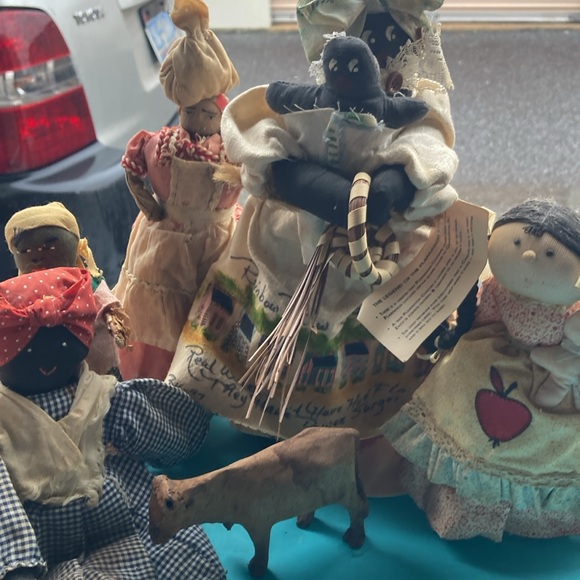 Antique Collection of Cultural Dolls - Picture 2 of 8